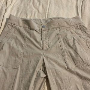 Athleta Trekkie Hike Pant, beige